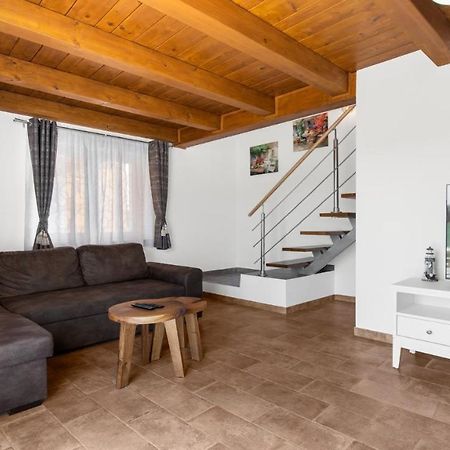 Holiday Home Lino Dajla Exterior foto