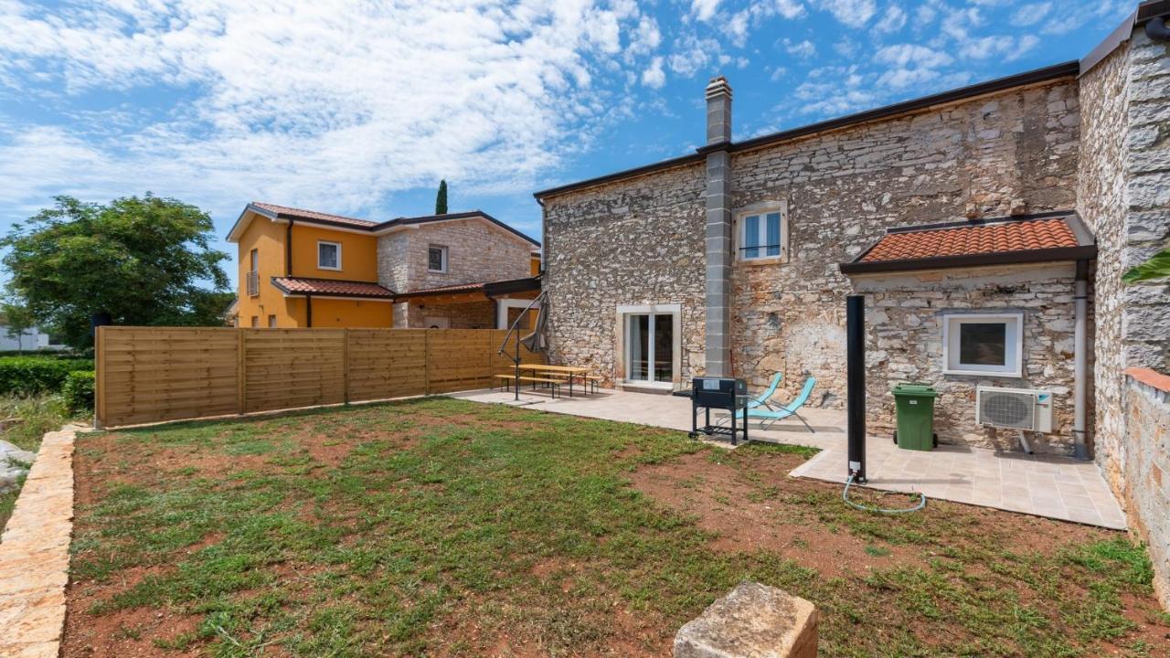 Holiday Home Lino Dajla Exterior foto
