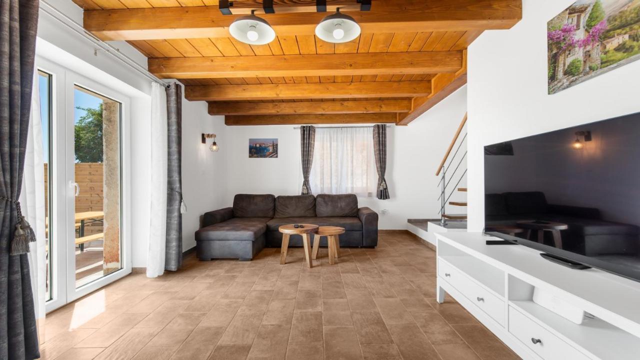 Holiday Home Lino Dajla Exterior foto